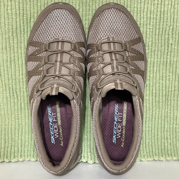 Skechers Gratis Strolling Womens Taupe Lightweight Slip On Sneakers Shoes SZ 7 - Picture 5 of 11